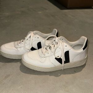 Veja sneakers
